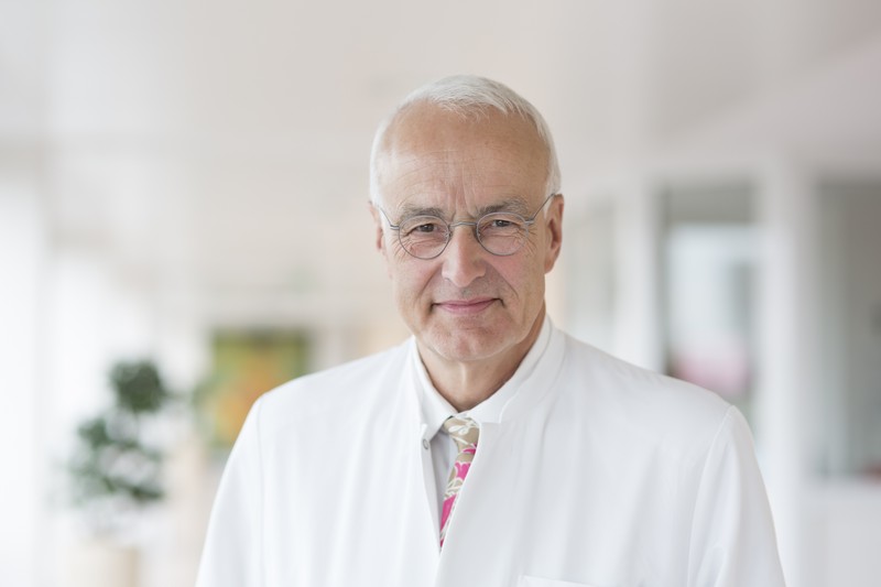 Chefarzt Prof. Dr. Alfred Karbowski