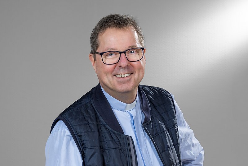 Pfarrer Msgr. Ulrich Hennes
